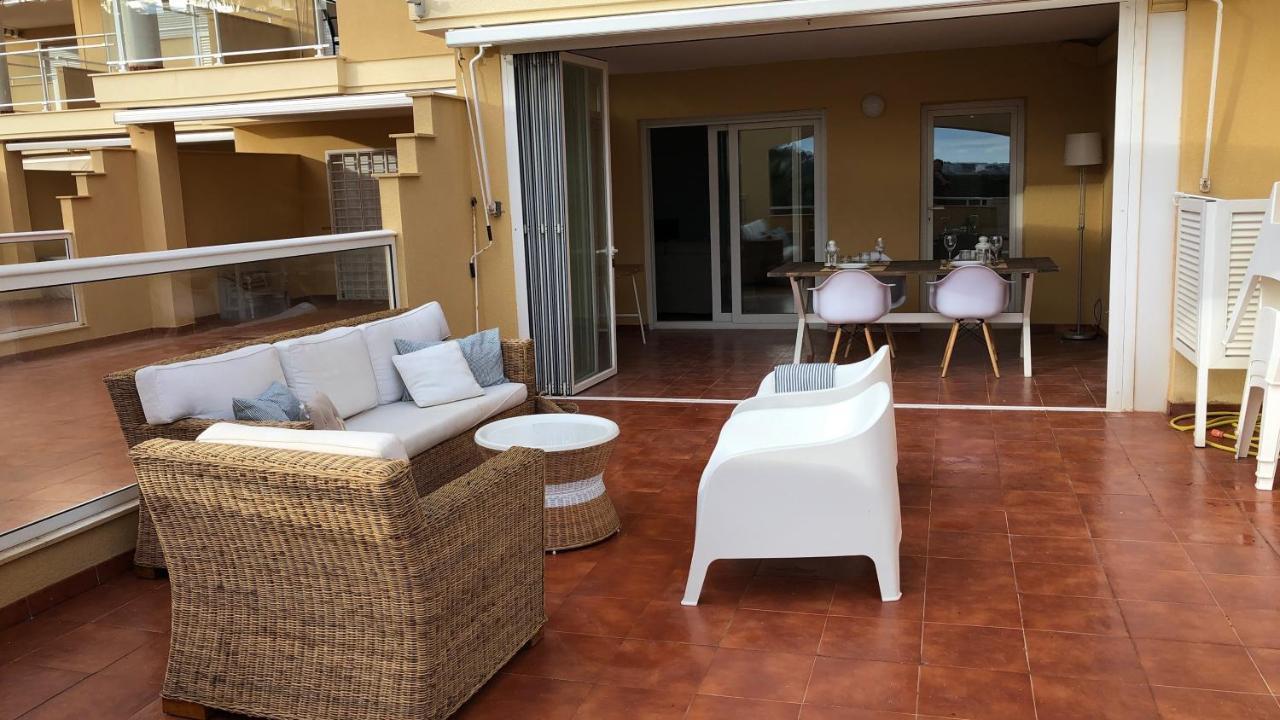 Denia. Bajo En Primera Linea *