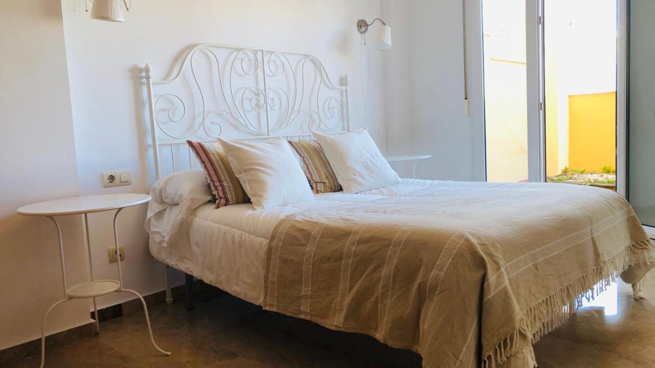 Denia. Bajo En Primera Linea Appartement